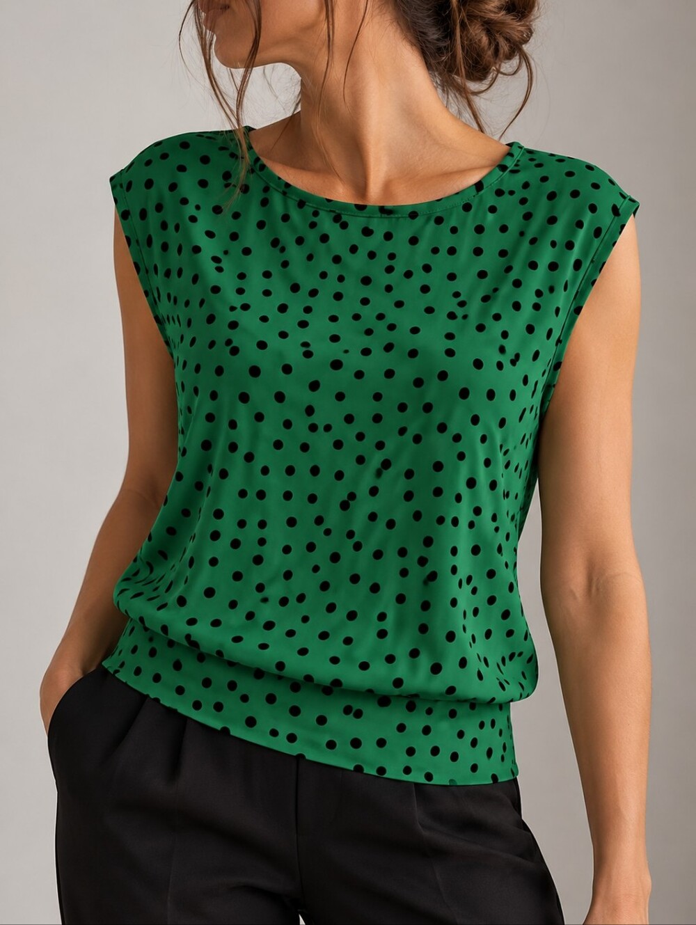 Laura Green & Black Polka Dot Sleeveless Blouson Top Size M